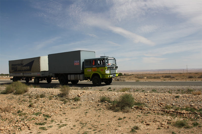 Rallye LKW mit Anhänger